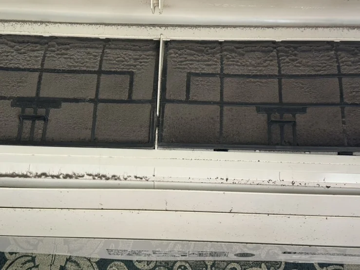 エアコン清掃 Before